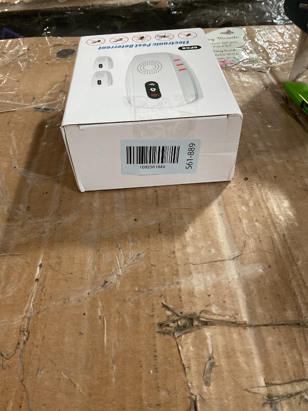 View 2 of ** only comes with four **
2026 Upgraded Ultrasonic Indoor Pest Repeller, 3-Mode Mouse Traps, 6 Pack