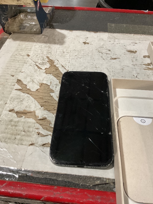 View 4 of ***FOR PARTS ONLY***
Google Pixel 10 Pro - Unlocked Smartphone with Gemini - Moonstone - 128 GB