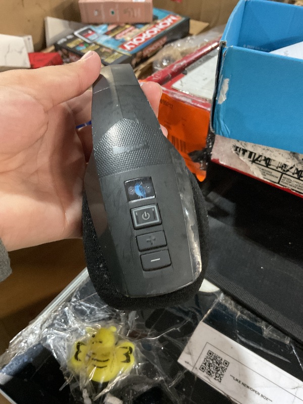 View 5 of ***MINOR DAMAGE***
BlueParrott B450-XT Bluetooth Headset