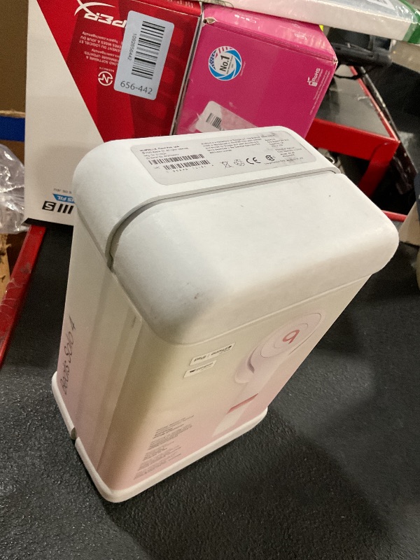 View 3 of ***FACTORY SEALED***Beats Solo 4 Wireless On-Ear Bluetooth Headphones - Cloud Pink
