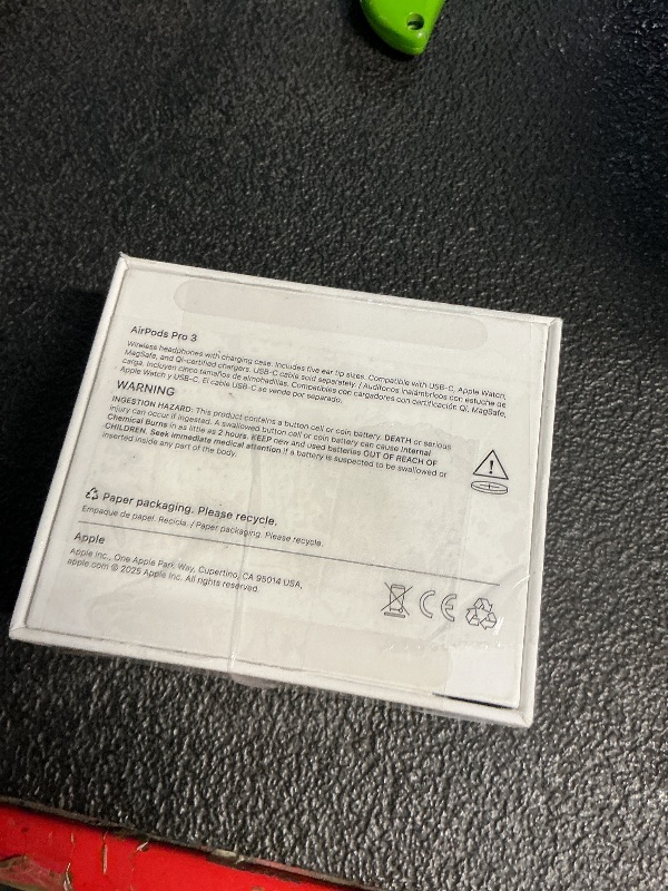 View 3 of ***MISSING PARTS***Apple AirPods Pro 3 Wireless Earbuds
