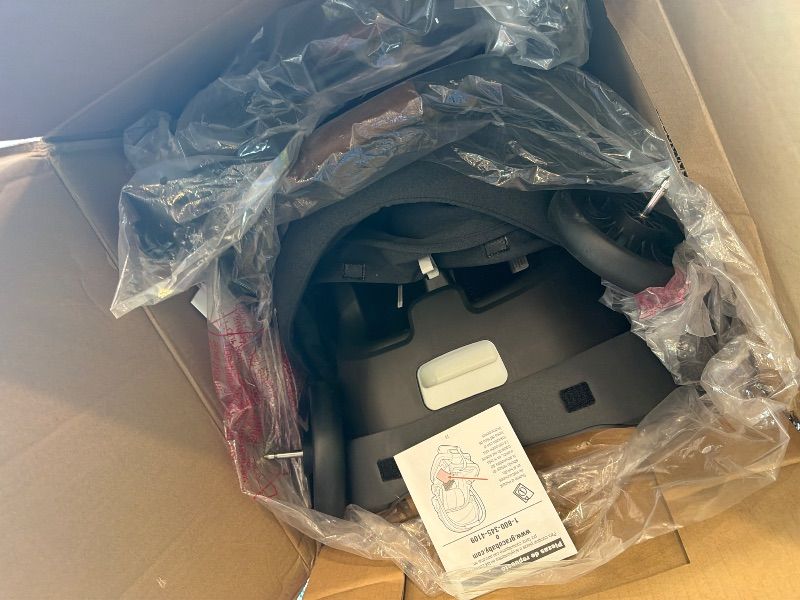 View 4 of [Used and Dirty] Graco GoMax Travel System with Infant Car Seat