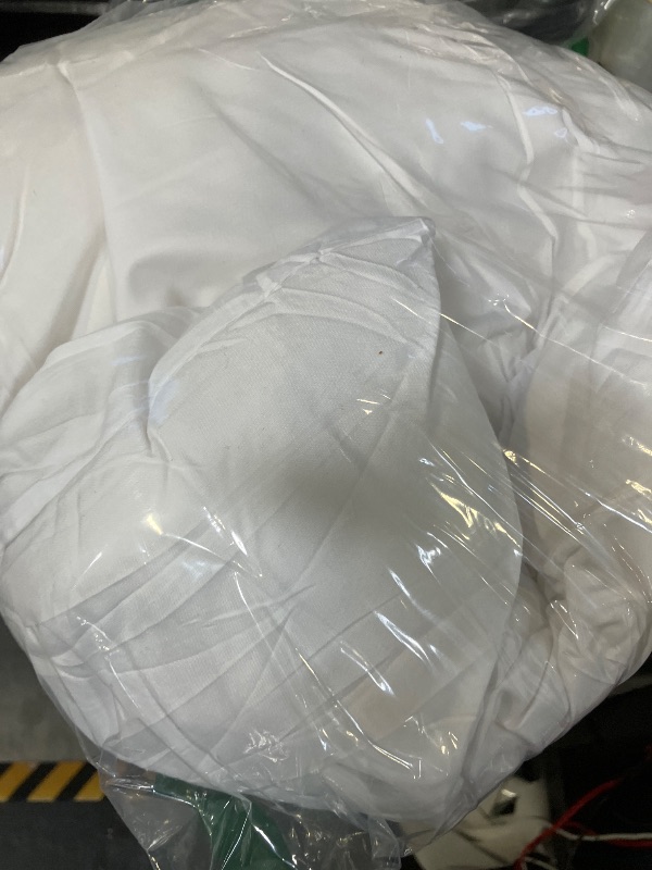 Photo 1 of PILLOW 1 PCS