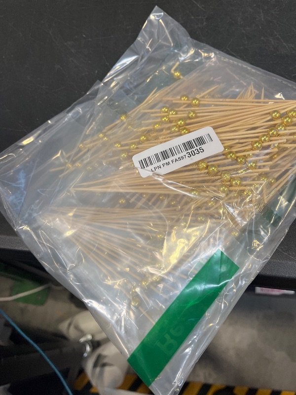 Photo 1 of NadaKin 200 PCS Cocktail Picks