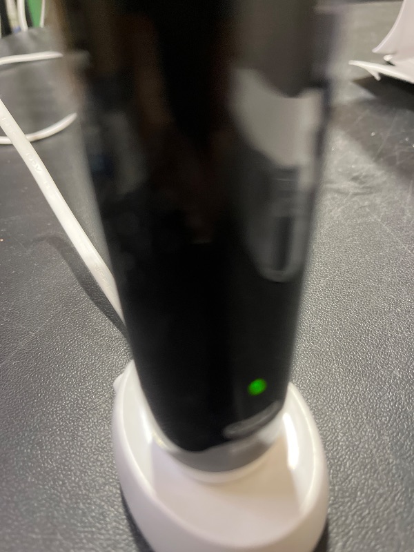 View 7 of Oral-B Pro 1000 CrossAction Electric Toothbrush