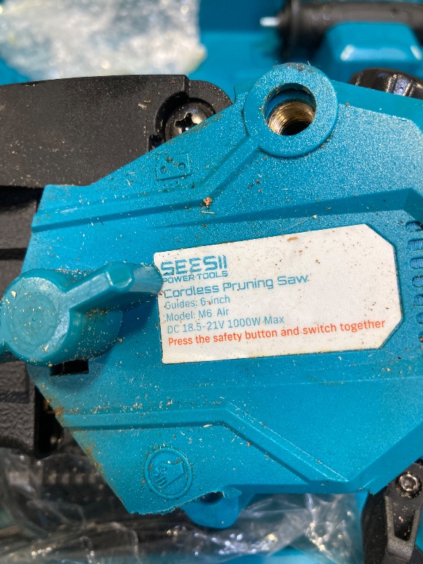 View 5 of Seesii 6" Mini Cordless Electric Chainsaw