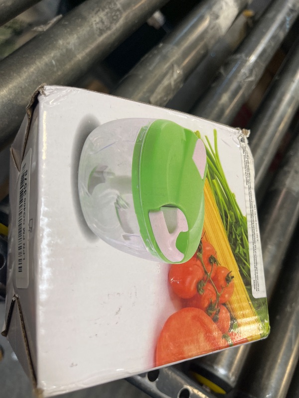 Photo 1 of vegetable chopper