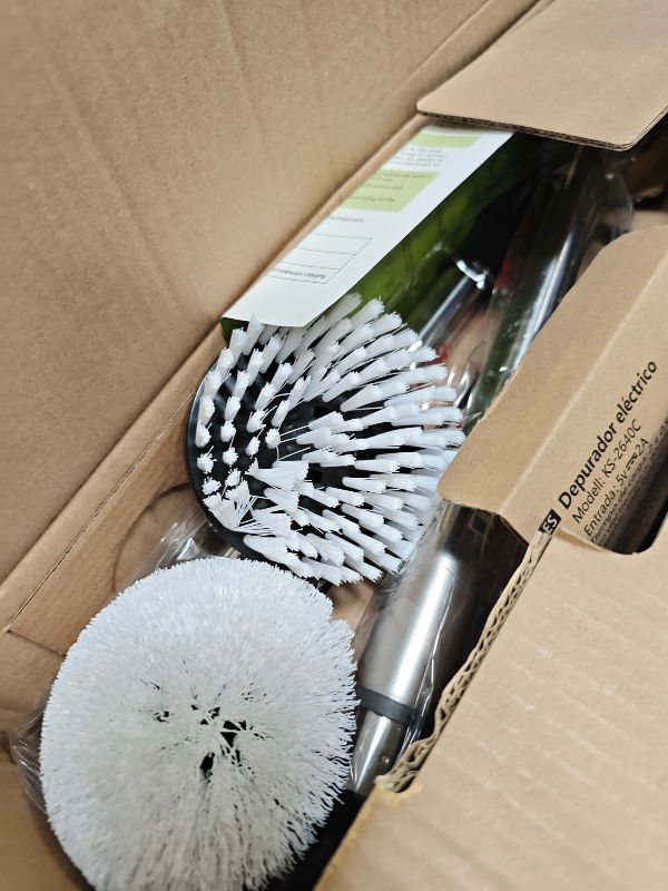 View 2 of TUYU Electric Spin Scrubber with Extension Rod