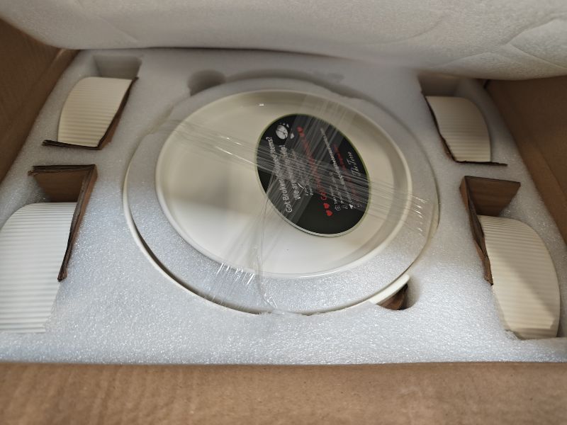 View 2 of TheTerra Ceramic Dinnerware Set for 4, 12-Piece Plates and Bowls Set