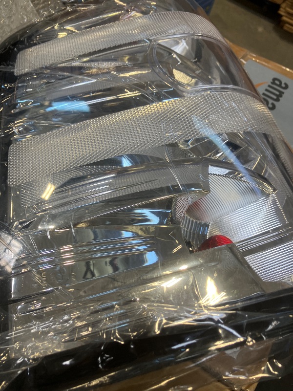 View 6 of CLERYYE Tail Light Assembly Pair for Silverado 07-14