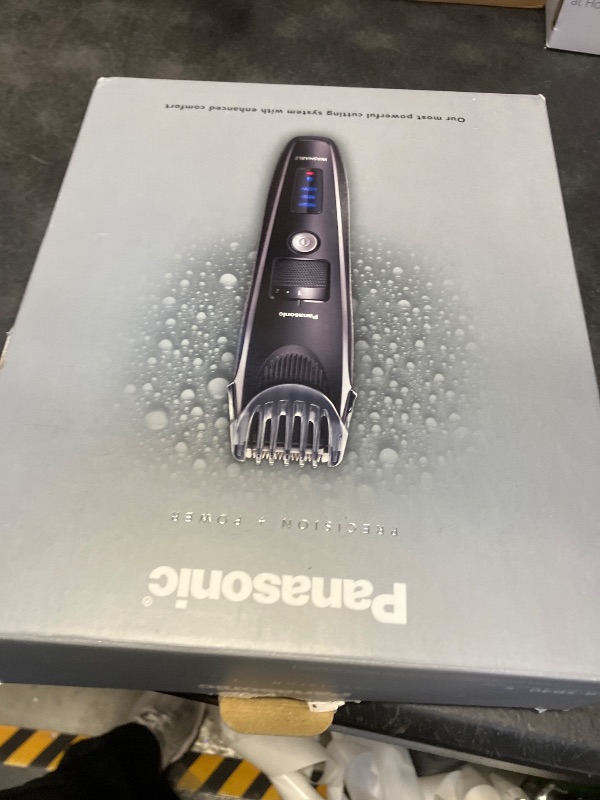 View 2 of Panasonic ER-SB40-K Beard Trimmer