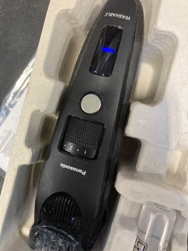 View 4 of Panasonic ER-SB40-K Beard Trimmer