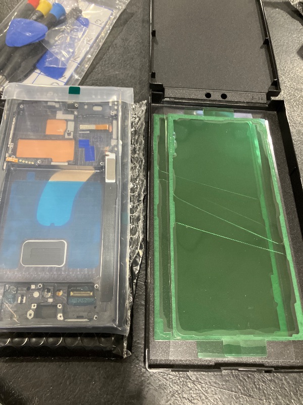 View 4 of JQYDZH AMOLED Screen Replacement for Samsung Galaxy S23 Ultra