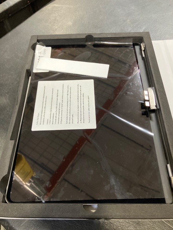 View 4 of AWGUKQT MacBook Air M2 2022 A2681 LCD Screen Replacement - Gray