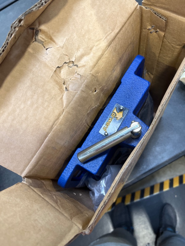 View 3 of Forward Q196A 6 Inch Drill Press Vise Portable Bench Vise with Slotted Base