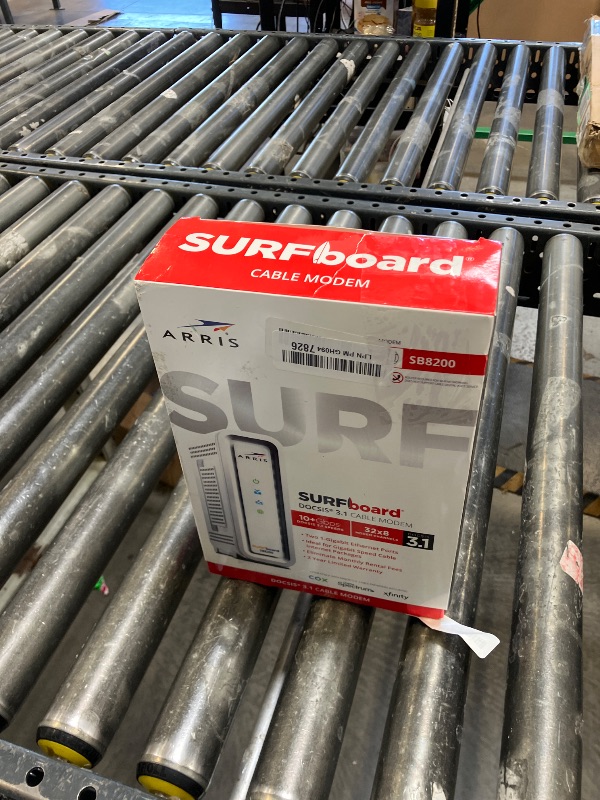 Photo 1 of ARRIS SURFboard SB8200 DOCSIS 3.1 Cable Modem