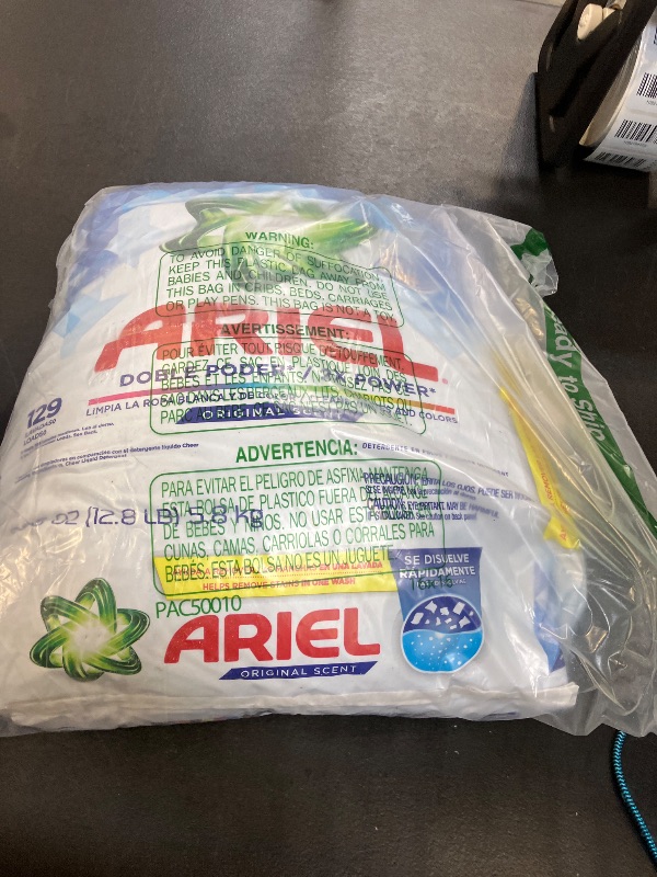 View 2 of Ariel Powder Laundry Detergent, Original Scent, 5.8kg, 129 Loads