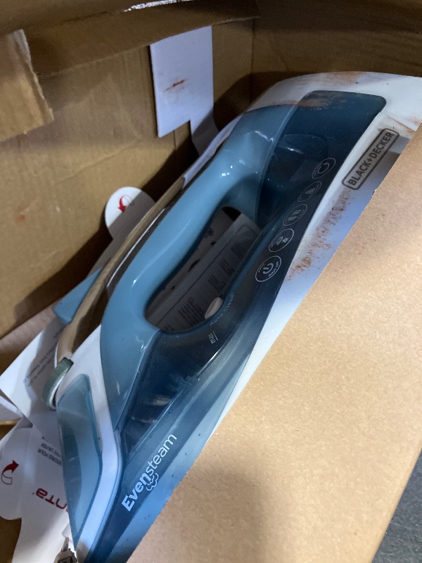 View 3 of Rowenta Focus Excel Steam Iron DW5280, 1725W, Blue