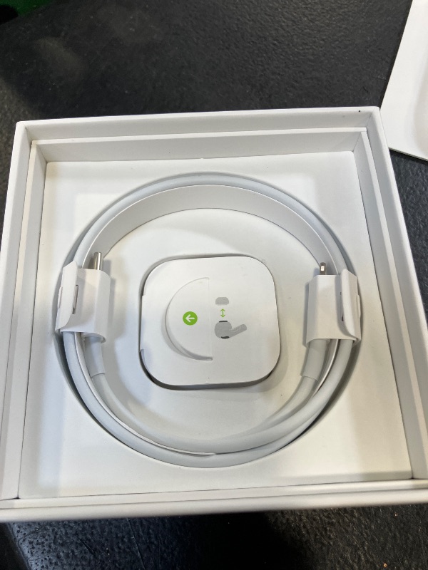 View 4 of Apple AirPods Pro (1st Gen) MagSafe Charging Case
