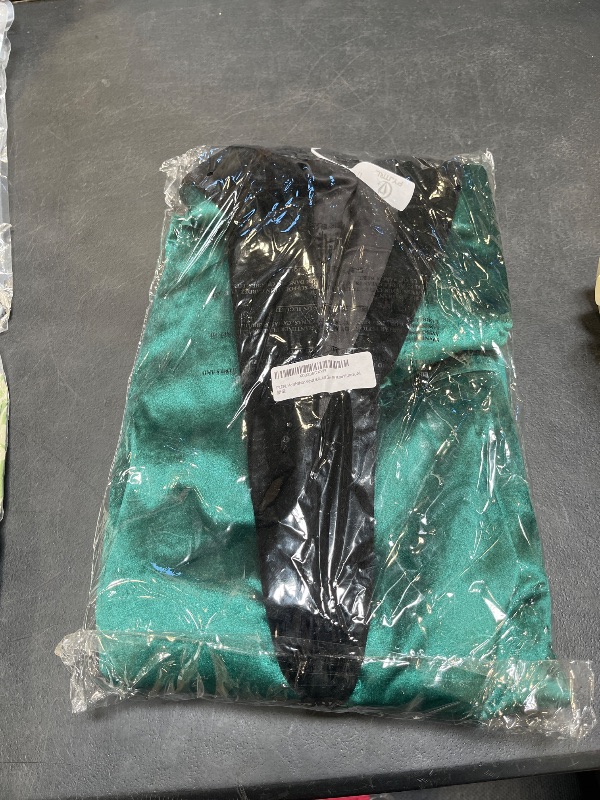Photo 1 of RONGKAI Mens Velvet Blazer Slim Fit Fashion Suit Jacket for Wedding Prom Dinner Party Halloween (Green, M)