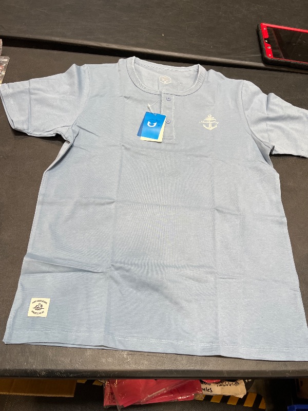 Photo 1 of mens northyard 3 button shirts small