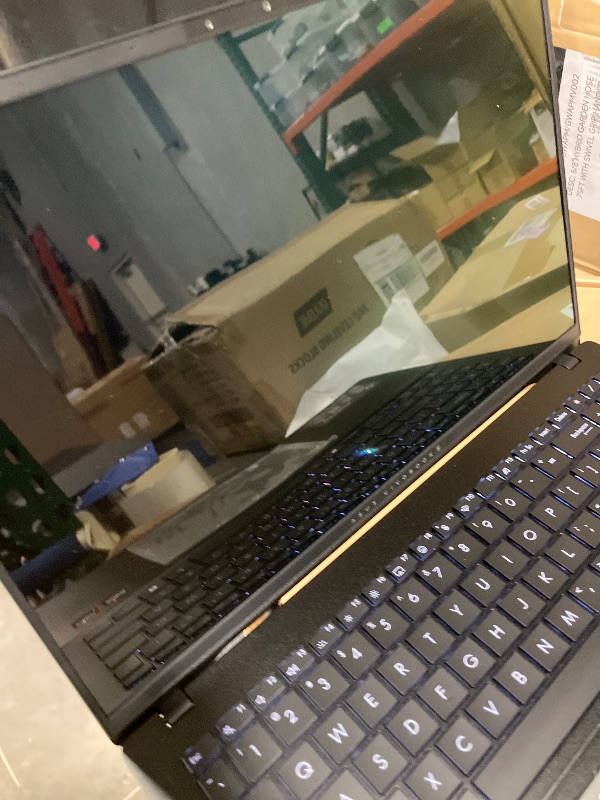 Photo 1 of *******THE KEYBOARD WORKS BUT THE SCREEN DOES NOT TURN ON******
***** ONLY PARTS ****
ASUS Vivobook 16 Flip Laptop Intel Core Ultra 7 16GB RAM 512GB SSD