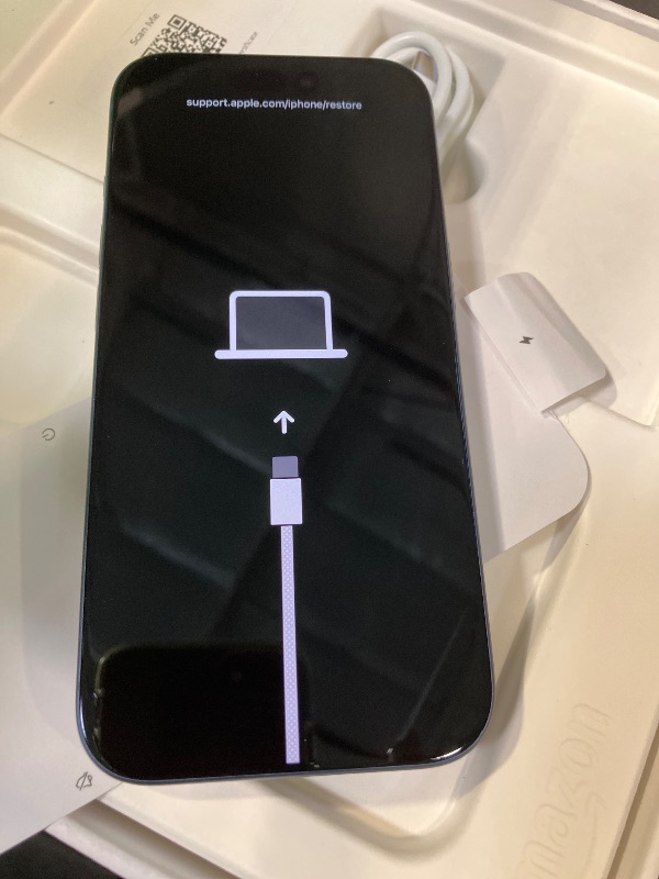 View 7 of *********NEEDS APPLE SUPPORT***********
Apple iPhone 17 Pro 1TB Deep Blue - Unlocked (Renewed Premium)