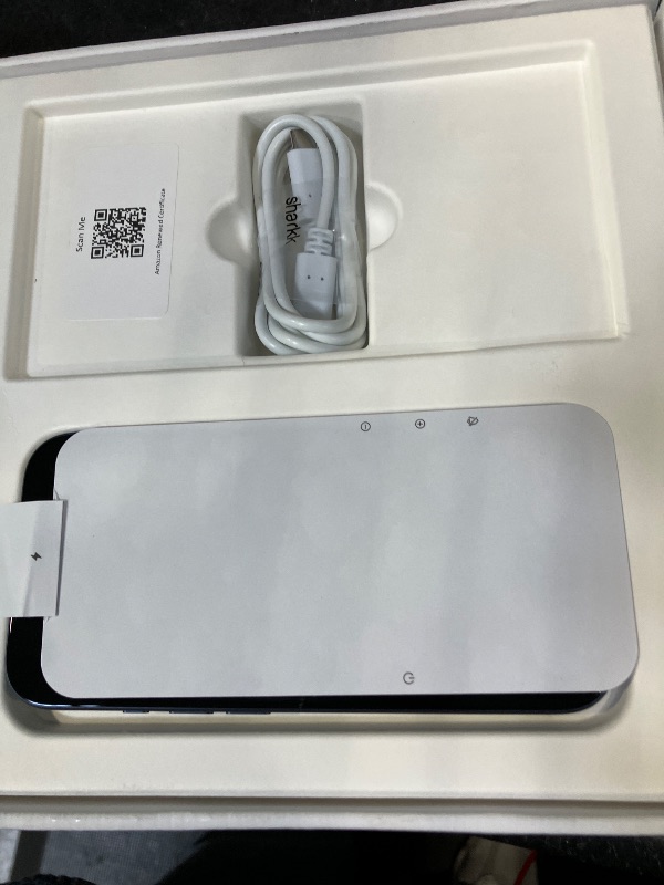 View 4 of *********NEEDS APPLE SUPPORT***********
Apple iPhone 17 Pro 1TB Deep Blue - Unlocked (Renewed Premium)