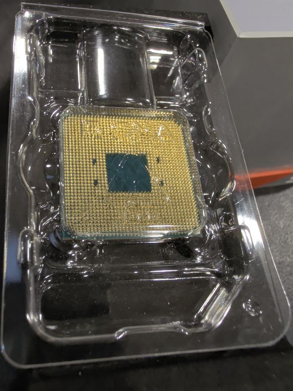 Photo 1 of AMD Ryzen 9 3900XT Processor