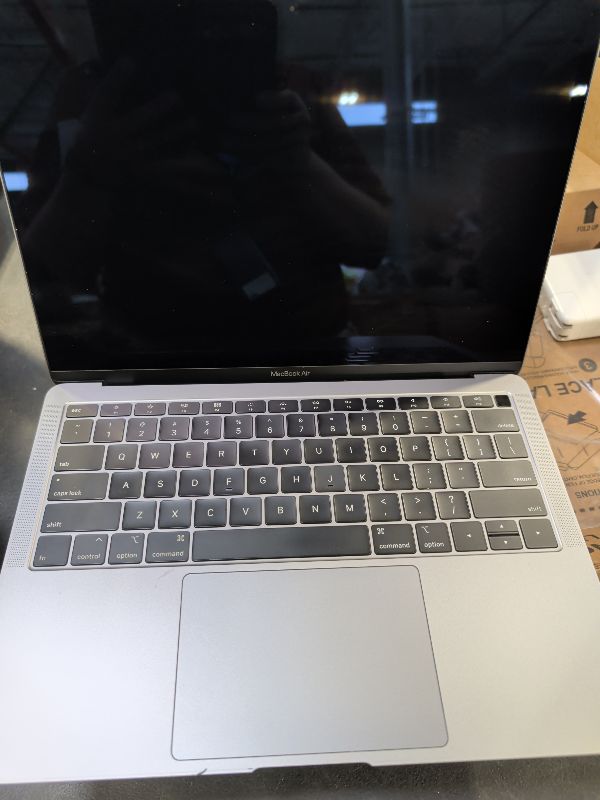 Photo 1 of Apple MacBook Air 13-inch Laptop