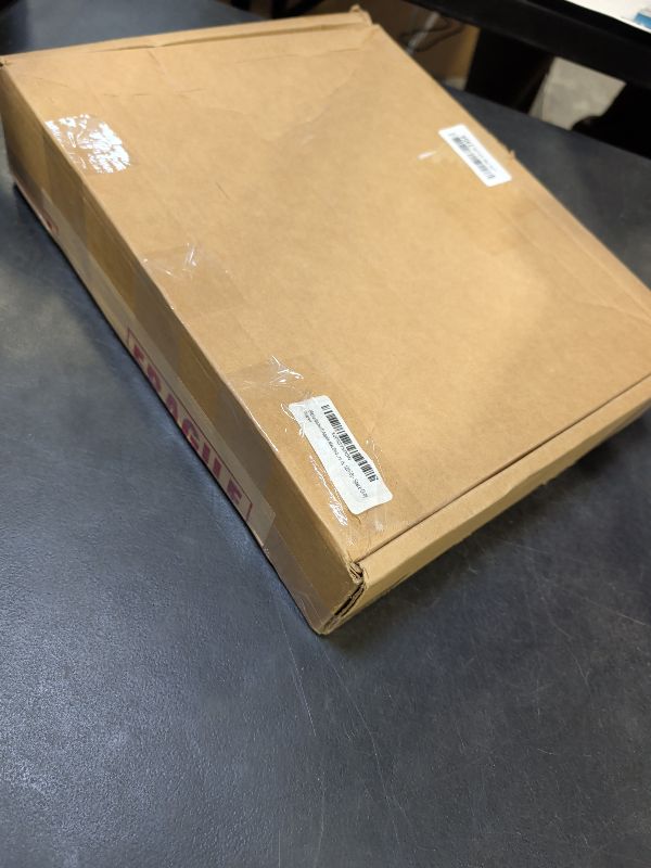 Photo 1 of Apple MacBook Air 13-inch Laptop