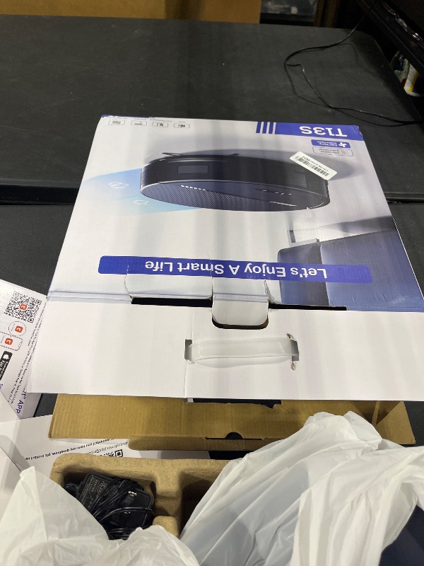 Photo 1 of UMMUND Floor Vacuum Robot D25