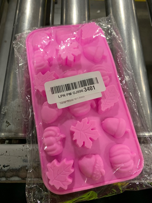 View 2 of Basilify 3-Piece Autumn Themed Silicone Molds