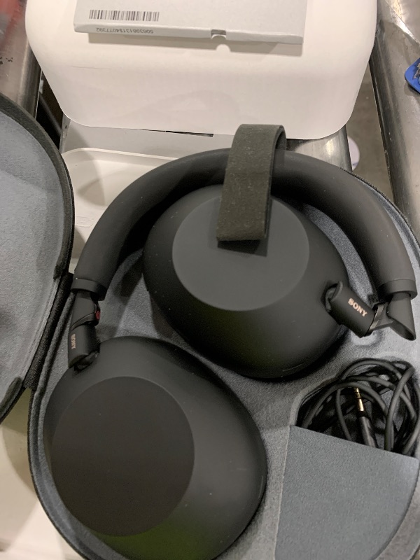 View 4 of Sony WH-1000XM6 Wireless Noise Cancelling Headphones
