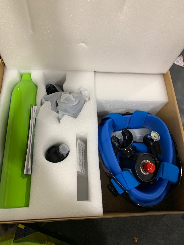 View 3 of GOYOJO Mini Scuba Tank and Snorkel Mask Set