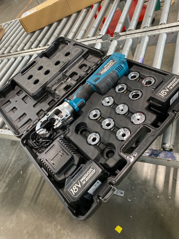 View 3 of [SOLD FOR PARTS] SWANSOFT Electric Hydraulic Crimping Tool 6Ton