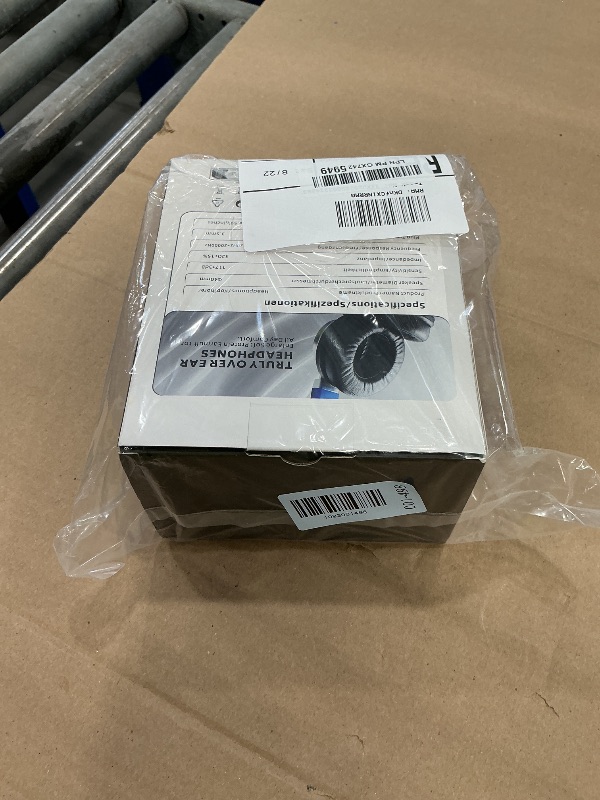Photo 1 of COOSII AC01 Over-Ear Headphones with Mic