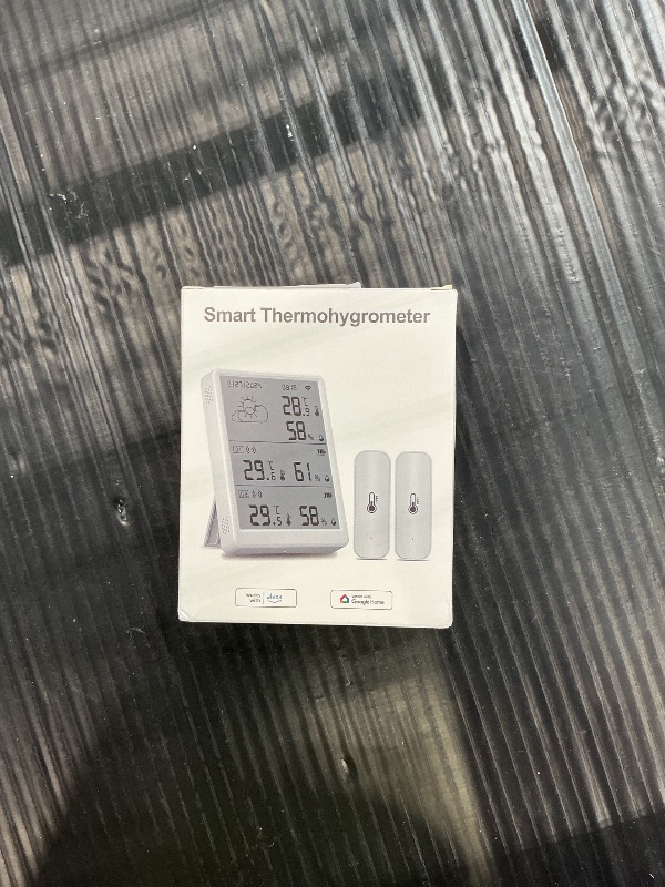 Photo 1 of eMylo WiFi Thermometer Hygrometer with 2 IP65 Remote Sensors