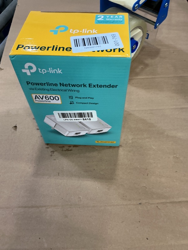 Photo 1 of TP-Link AV600 Powerline Ethernet Adapter Kit