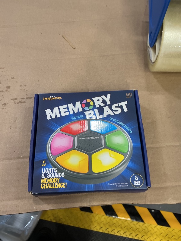 Photo 1 of Imagineers Memory Blast Handheld Game