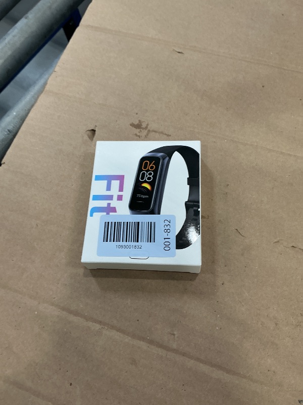 Photo 1 of Zeacool Fitness Tracker - Black