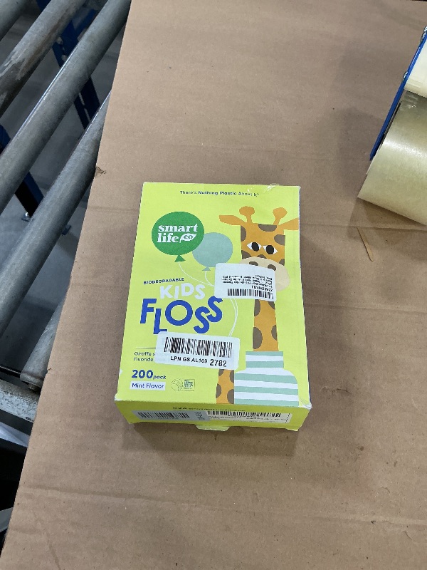 Photo 1 of SmartLifeco Kids Flossers, 200ct