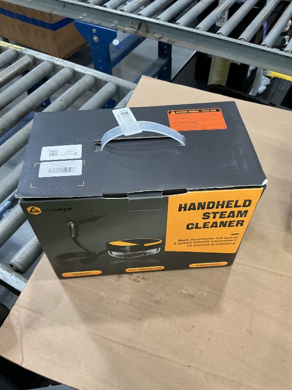 Photo 1 of Gautye Steam Cleaner