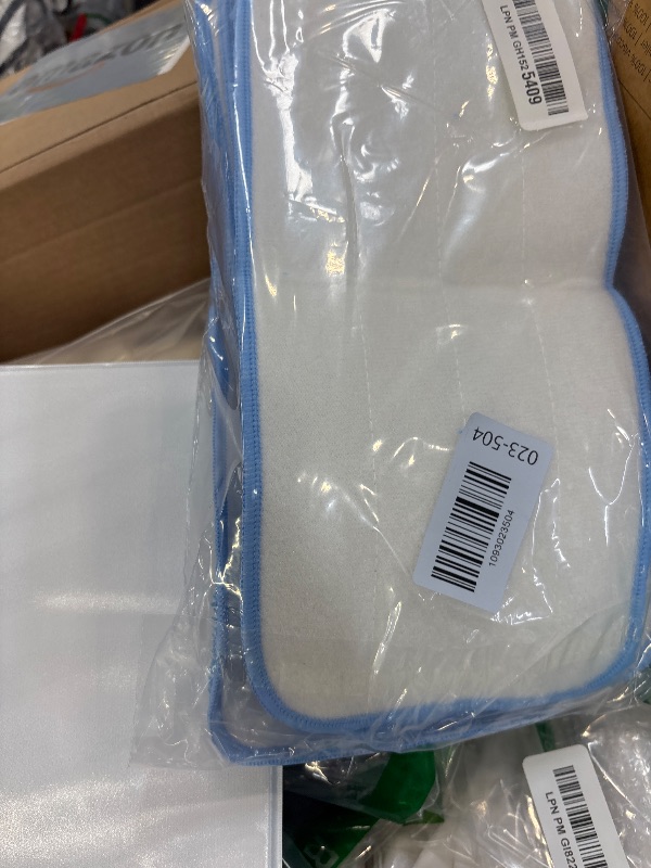 Photo 1 of BeiLan 12" Microfiber Mop Pads - 8 Pack