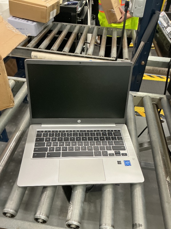 Photo 1 of HP Chromebook 14 Laptop, Intel Celeron N4020, 4GB RAM, 32GB eMMC