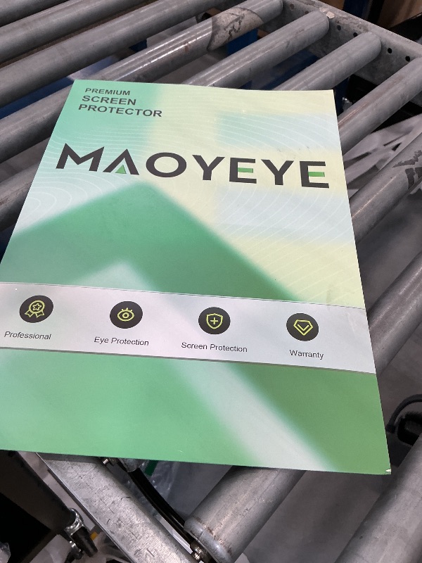 Photo 1 of Mao Yeye Magnetic Anti Blue Light Screen Protector for MacBook Air 15 Inch