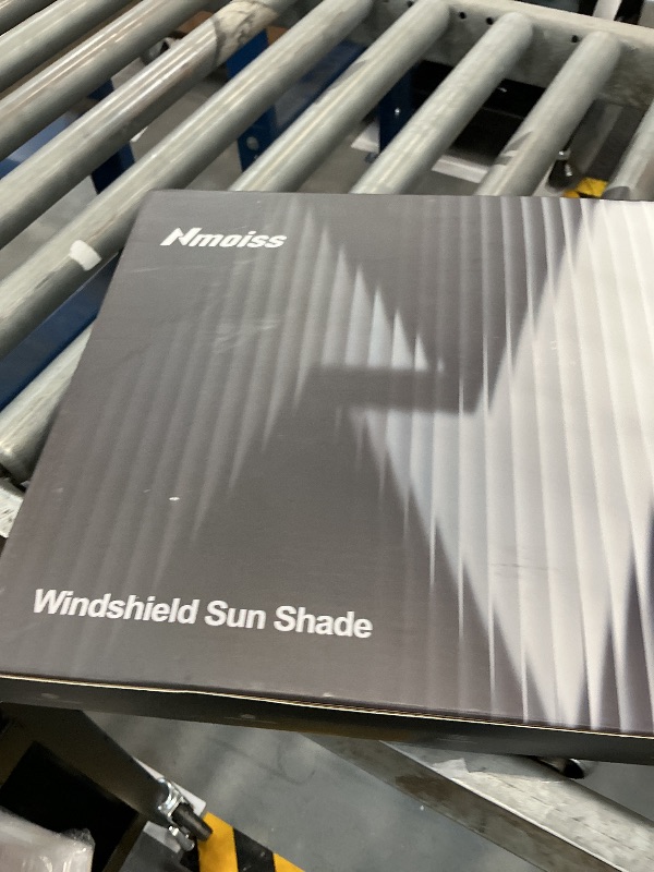 Photo 1 of Nmoiss Windshield Sun Shade, M, Black