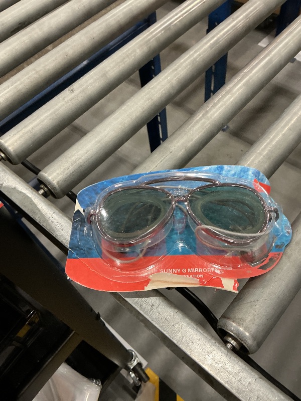 Photo 1 of MKJOIHAS Adult Swim Goggles - Green