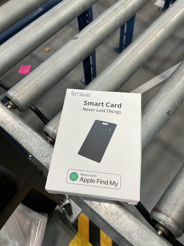 Photo 1 of DEEBYCOO Wallet Tracker Card for Apple Find My