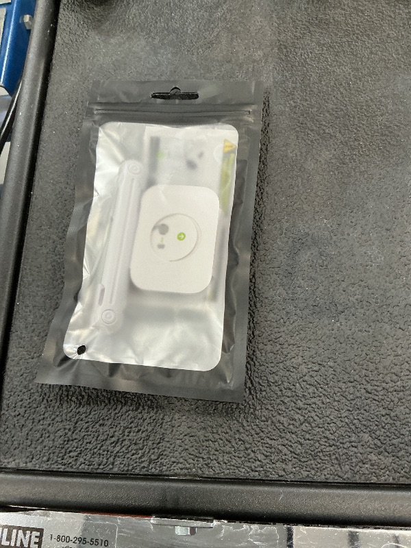 Photo 1 of 4pair replacements air pods 